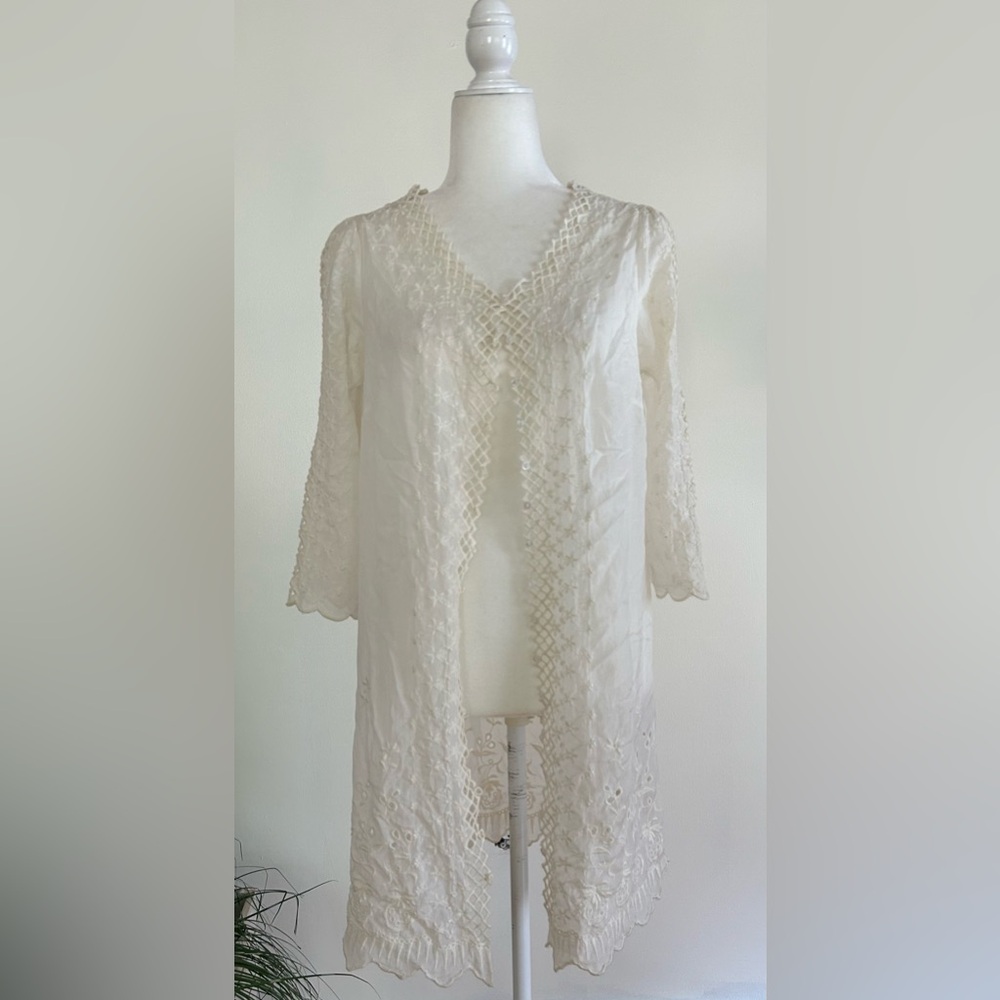 Free People lace cardigan kimonos cover up size small embroidered size small